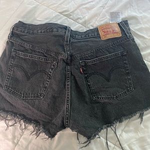 LEVI SHORTS